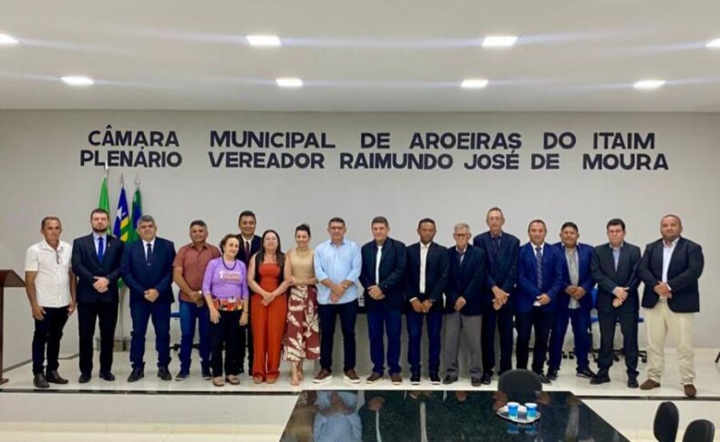 Prefeito Marciano Macedo apresenta relatório das ações e projeta grandes investimentos para Aroeiras do Itaim neste ano de 2026
