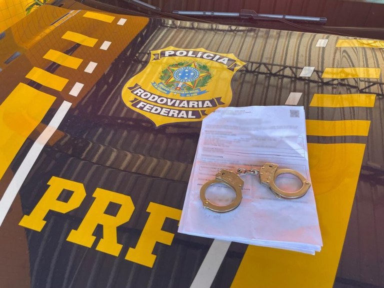 PRF prende em Picos condenado por estelionato