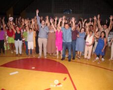 Em noite especial, centenas de mulheres celebram o Dia da Mulher em Dom Expedito Lopes