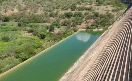 Rafael Fonteles anuncia obras da adutora de Jaicós