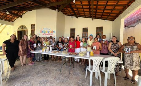 Oficina no CRAS de Aroeiras do Itaim reforça importância da empatia e da compreensão no cuidado com o autismo