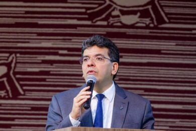 Rafael Fonteles anuncia novo concurso da PM e promove mais de 150 policiais civis no Piauí