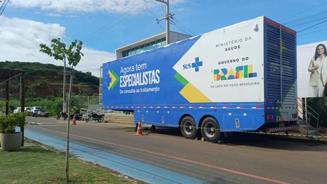 Carreta “Agora Tem Especialidades” inicia atendimentos em Picos