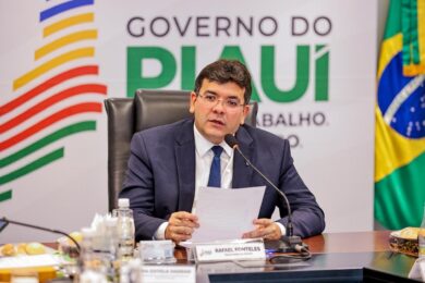 Governador anuncia 20 novas unidades de ensino superior