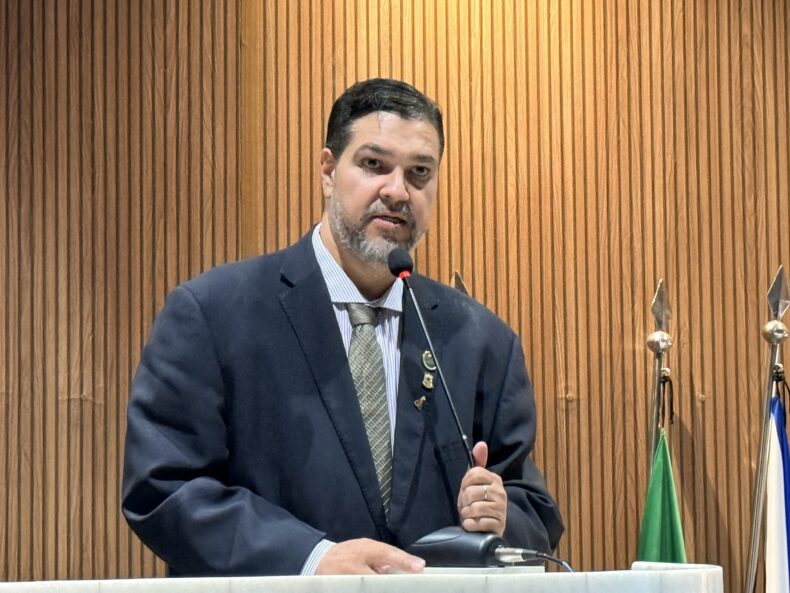 Rinaldinho garante R$ 2,5 milhões para calçamento e amplia obras no povoado Carnaíbas, em Picos