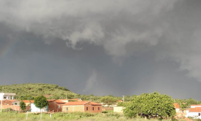 Chuvas passam de 300 mm e atingem várias regiões do Piauí