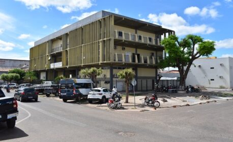 Prefeitura de Picos confirma expediente normal na segunda-feira (20)