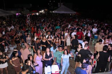 Shows de Matheus Fernandes, Banda Líbanos, Forró dos Plays e Leo Cachorrão encerram programação dos 62 anos de Dom Expedito Lopes; Veja fotos!