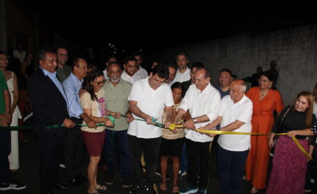 Prefeito Erivaldo Lopes inaugura obras ao lado do governador Rafael Fonteles e anuncia novos investimentos para Santo Antônio de Lisboa