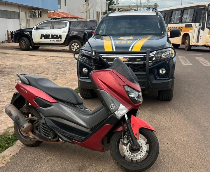 PRF recupera em Picos moto furtada em SP há quase sete anos