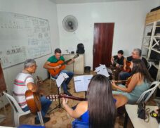 Secretaria de Cultura de Picos abre vagas para aulas gratuitas de violão