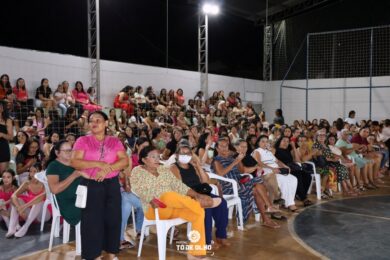 Veja fotos da Festa das Mães de Dom Expedito Lopes