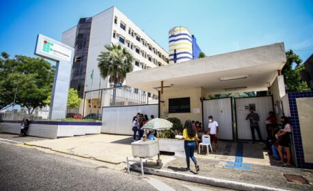 IFPI abre vagas para professor com salário de até R$ 8 mil; veja edital