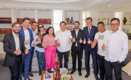 Oposição de Alegrete do Piauí se reúne com Rafael Fonteles e garante novos investimentos para o município
