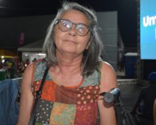 “Se não fosse esse espaço, ia ser difícil para mim”, diz participante do Picos Cidade Junina ao utilizar área exclusiva para PCDs
