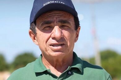 TJ mantém comissão para votar cassação de prefeito