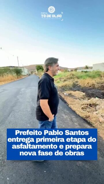 O prefeito de Picos, Dr. Pablo Santos, anunciou a conclusão da primeira etapa do programa de asfaltamento do município, iniciativa que representa um importante avanço na mobilidade urbana e na melhoria da infraestrutura da cidade.

O anúncio foi feito por meio das redes sociais do gestor, em vídeo gravado na Rua Raimundo Acácio, no bairro Ipueiras. Na ocasião, o prefeito apresentou o novo pavimento e destacou os impactos positivos da obra para os moradores, além de ressaltar que diversas ruas em vários bairros receberam pavimentação asfáltica e sinalização.

De acordo com Dr. Pablo Santos, o investimento nesta primeira fase ultrapassou R$ 13 milhões, reforçando o compromisso da administração municipal em oferecer mais segurança, conforto e qualidade de vida à população.

O prefeito também garantiu que o programa terá continuidade e que novas etapas já estão sendo planejadas para ampliar o número de ruas beneficiadas.

Siga: @portaltodeolho