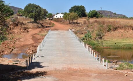 Concluída a reconstrução da passagem molhada do Alegre em Picos