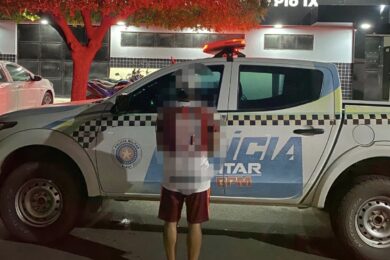 Homem é detido suspeito de invadir casa para observar jovem trocando de roupa