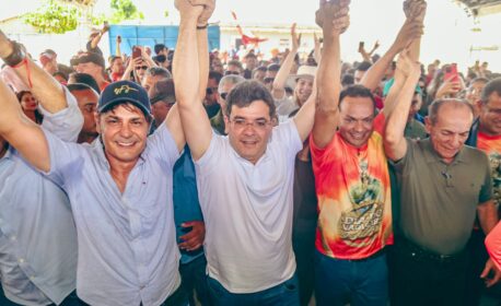 Ex-prefeito de José de Freitas deixa oposição e declara apoio à Rafael Fonteles