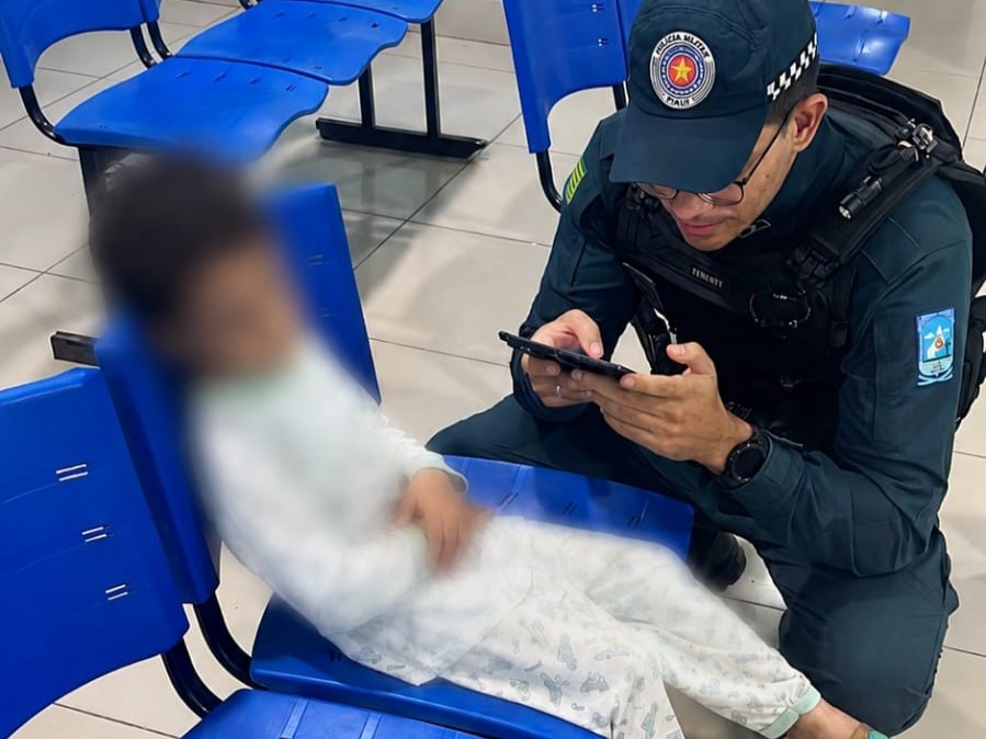 Criança deixada sozinha em casa cai do 3º andar em Picos